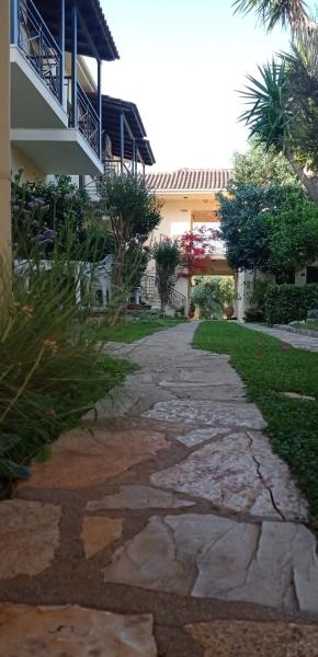 Hotel Raptis Residence